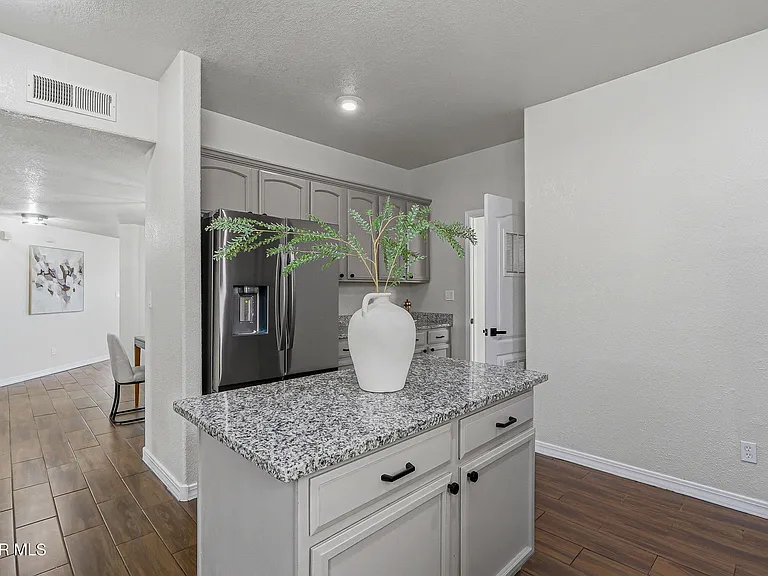 3121 Tierra Paola Ln — Photo 14