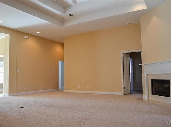 3rd image of 3258 Mountbatten Dr