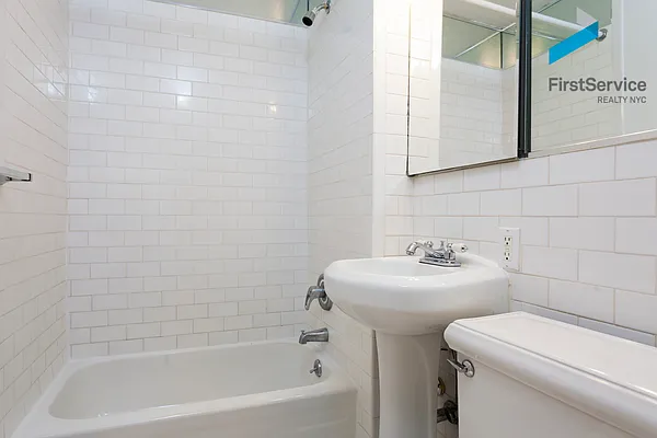 Rented by FirstService Realty (legacy) | media 34