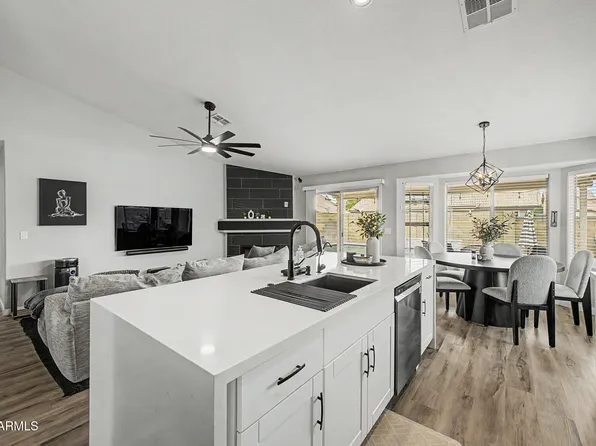 4238 E SAN REMO Avenue, Gilbert, AZ 85234