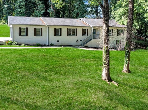 2418 Bolling Brook Dr SW