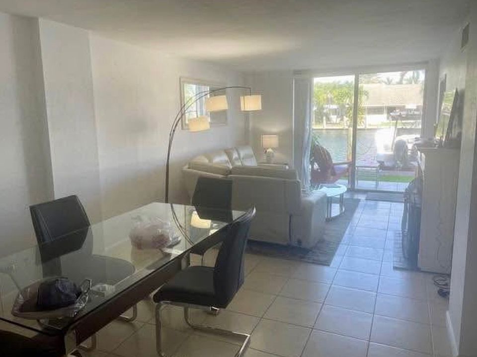 1st image of 1777 SE 15th St APT 121