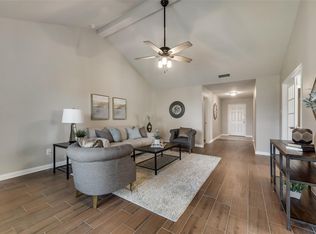 106 Houston Pl, Midlothian, TX 76084