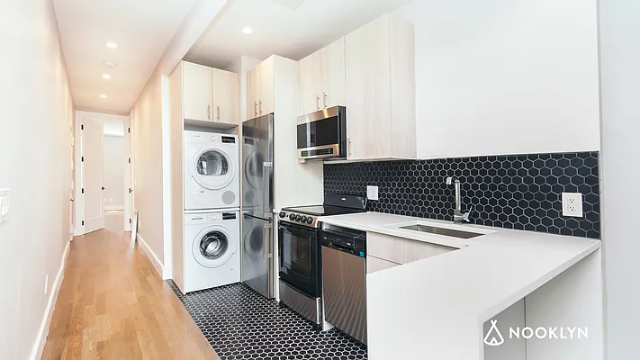 Rented by Nooklyn NYC LLC | media 2