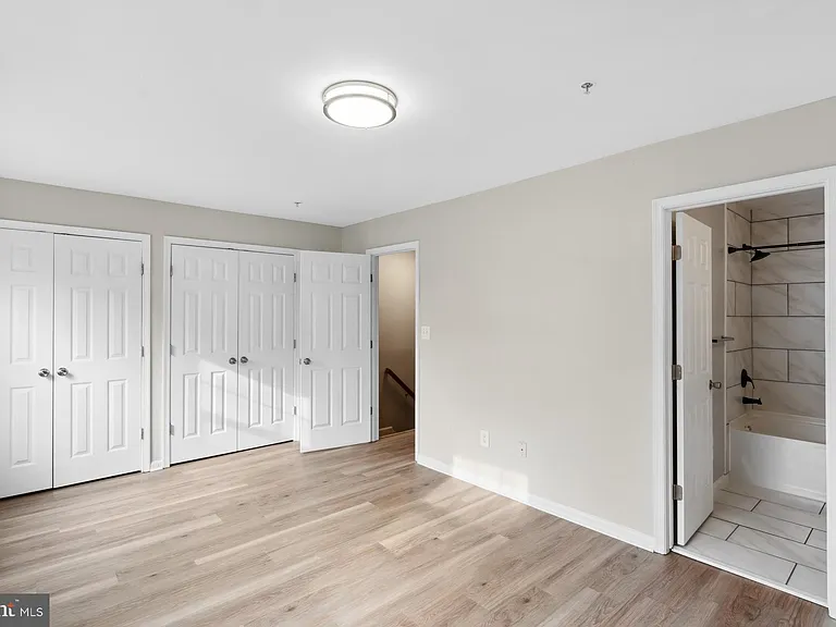 4935 Wall Flower Way — Photo 20