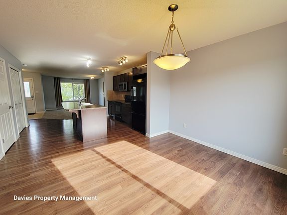 5th image of 1044 177th St SW