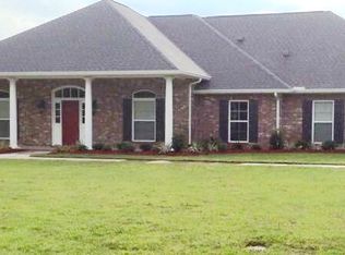 42489 Ott Ln, Hammond, LA 70403