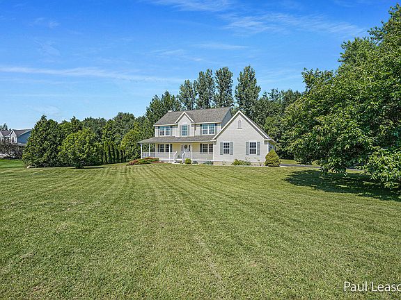 4th image of 6879 Sunrise Meadow Dr NE