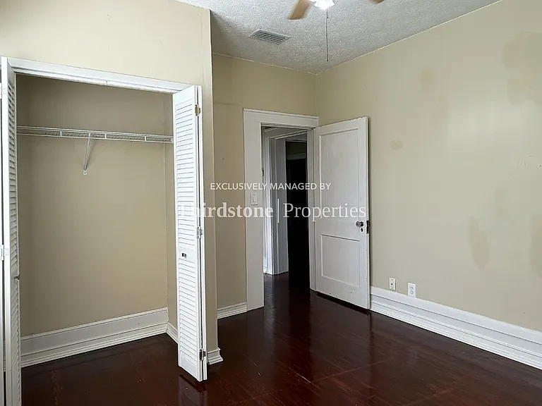 4718 Ramona Blvd — Photo 19
