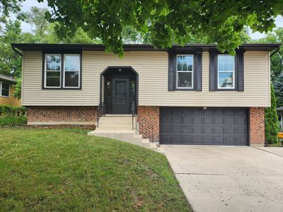 814 S 11th Ave, St Charles, IL, 60174