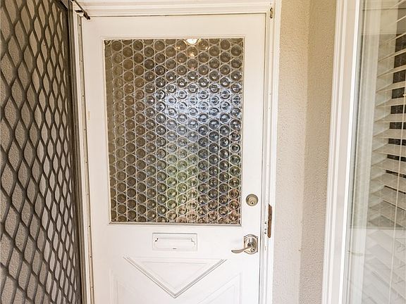 3rd image of 5651 Trinette Ave