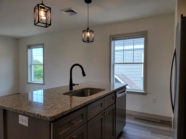 11 Yacht Ave #B — Photo 10