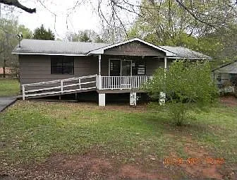 225 Charlotte Blvd photo 1