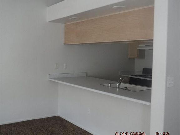 4th image of 1344 Park Ln APT 2