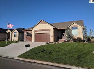 2805 Morris Rd, Hutchinson, KS 67502