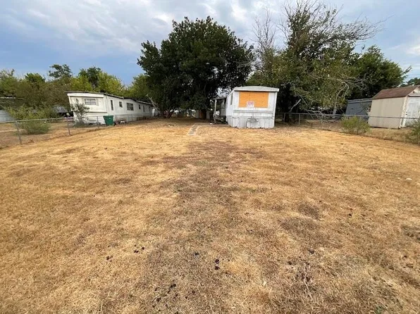 12 Dandelion St, Morgans Pt Resort, TX 76513