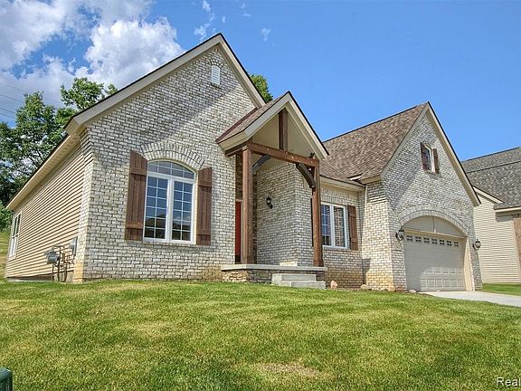 2nd image of 543 Napa Valley Dr