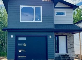 125 Rosenburg St, Moncton, NB E1G 6E9