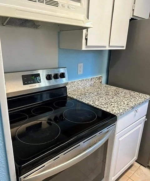 8405 Wilcrest Dr #1110 — Photo 14