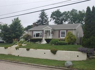 49 Fillmore St, Pawtucket, RI 02860