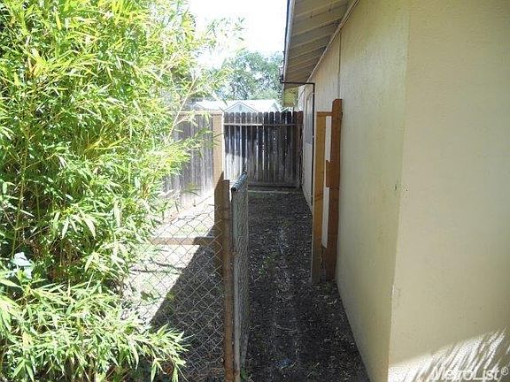 4th image of 6305 Westbrook Dr