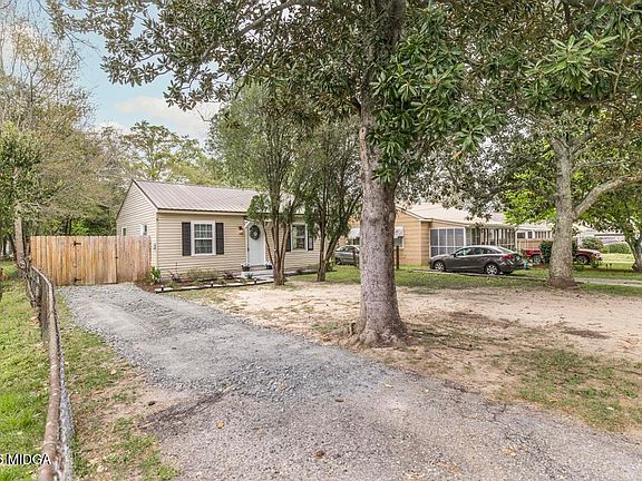 4th image of 1316 Joseph Ave