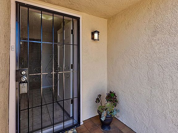 4th image of 8855 Pagoda Way