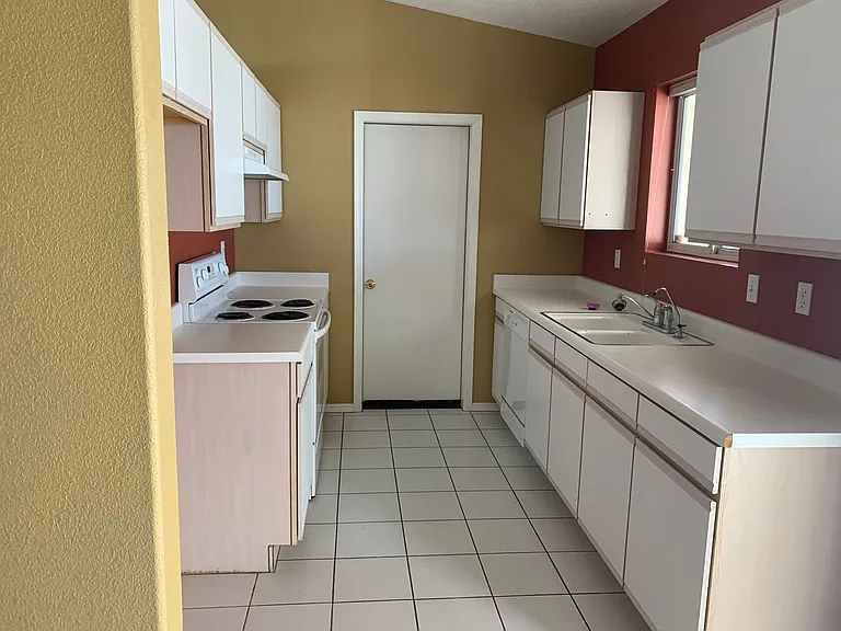 2940 Cisco Dr S — Photo 7