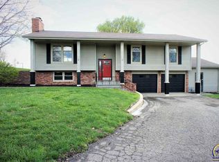 3901 NW 36th Ter, Topeka, KS 66618