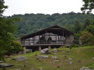 1002 Saddle Creek Rd, Independence, VA 24348