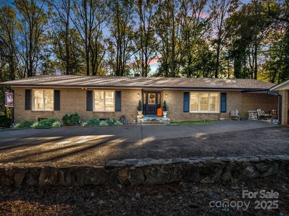 1920 S Lafayette St, Shelby, NC 28152