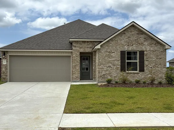 338 White Pine Dr, Lafayette, LA 70501