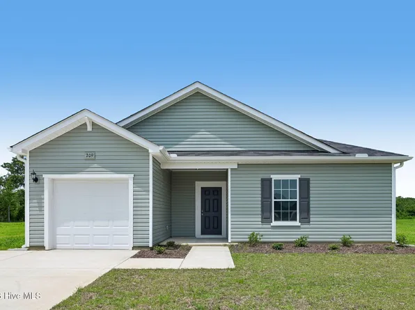 209 Hallwood Drive, Pikeville, NC 27863
