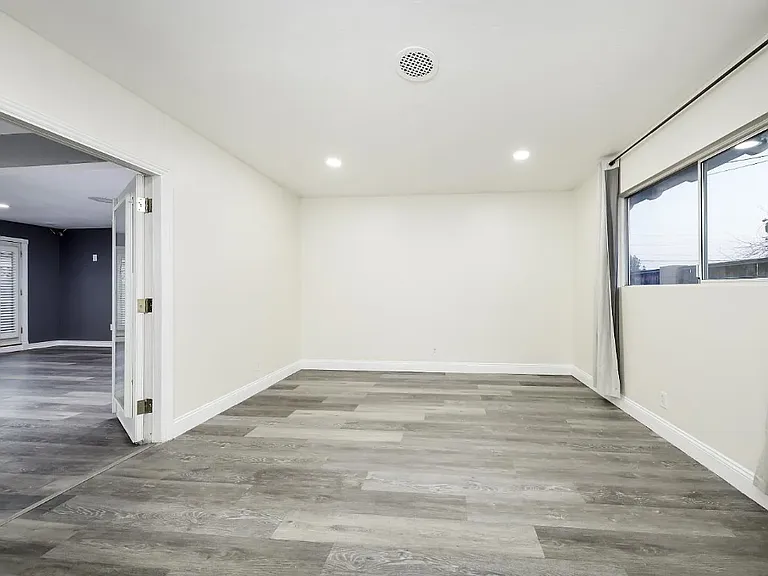 3531 Country Club Dr — Photo 20