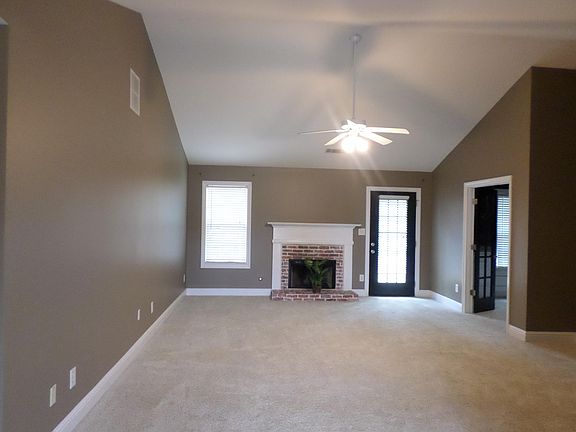 Spacious living room