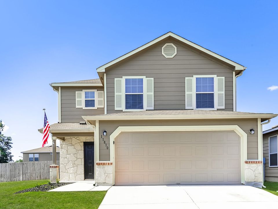 1st image of 11810 Twin Oaks Path
