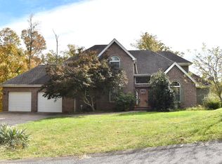 113 Briarcliff Point, Huntington, WV 25704