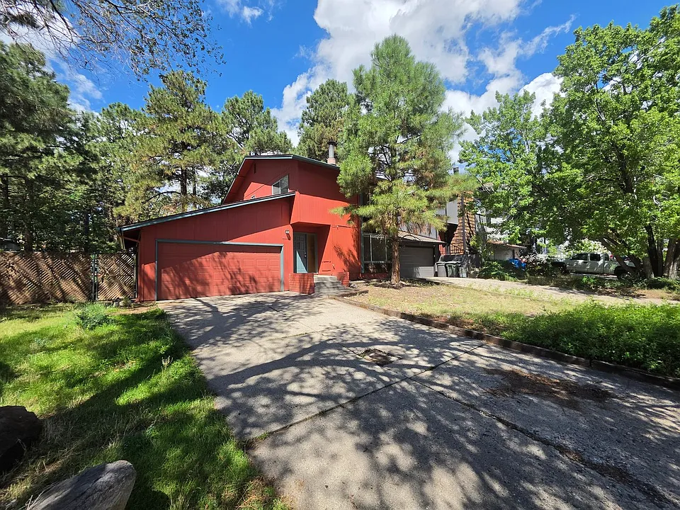 3885 N Fanning Dr