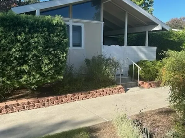 542 Via Estrada Unit B, Laguna Woods, CA 92637