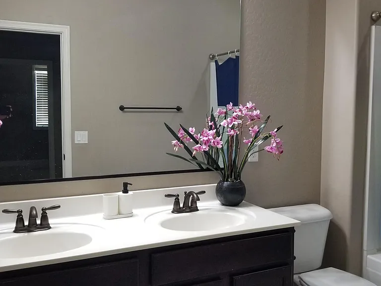 2248 E Ottawa Ln — Photo 55