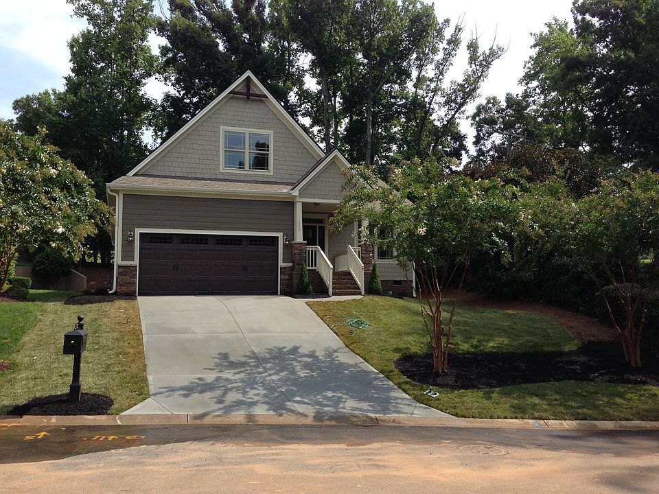 1st image of 100 Beaumont Creek Ln