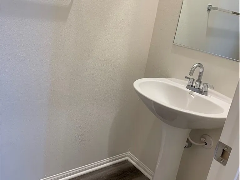 Guest half bathroom (downstairs)