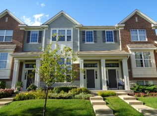 2823 Blakely Ln, Naperville, IL 60540