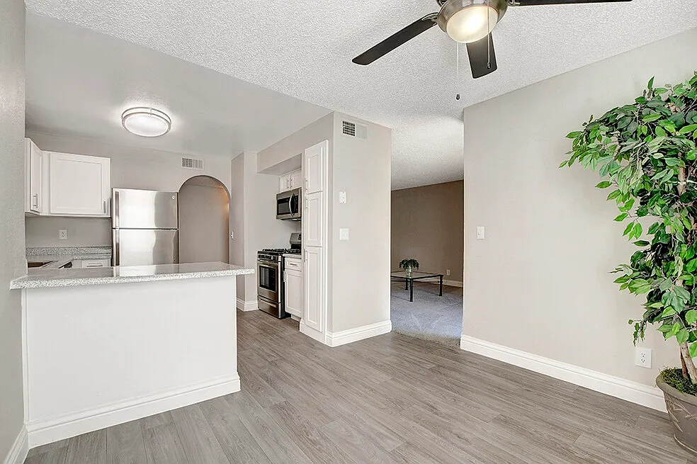 Eagle Trace Apartments — Photo 3