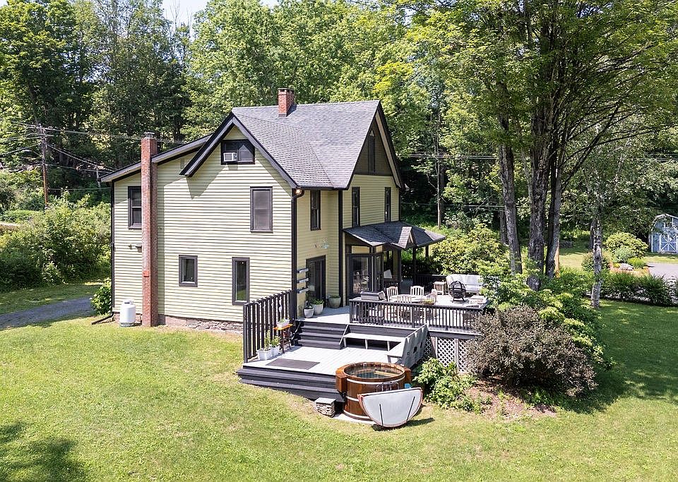 1st image of 165 Bragg Hollow Rd