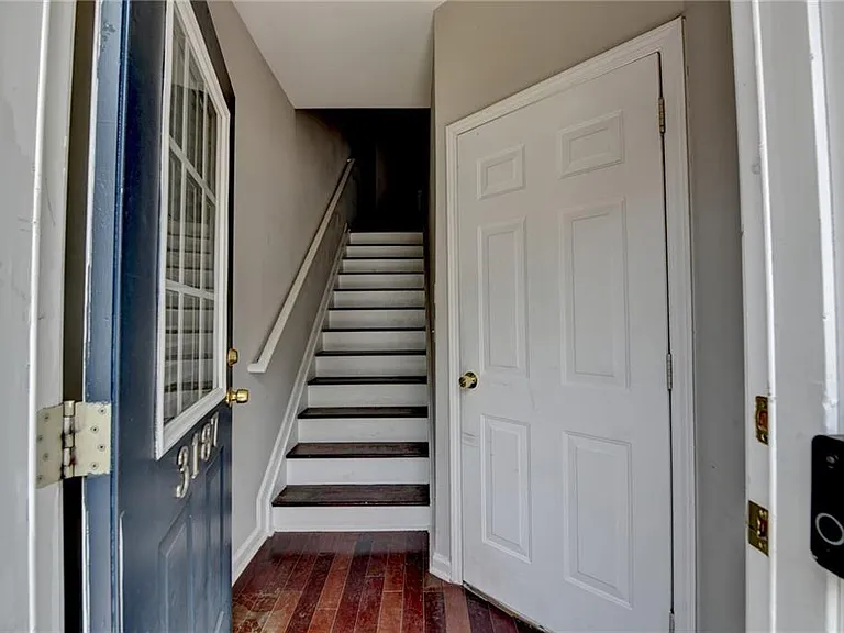 3187 Mill Springs Cir — Photo 2