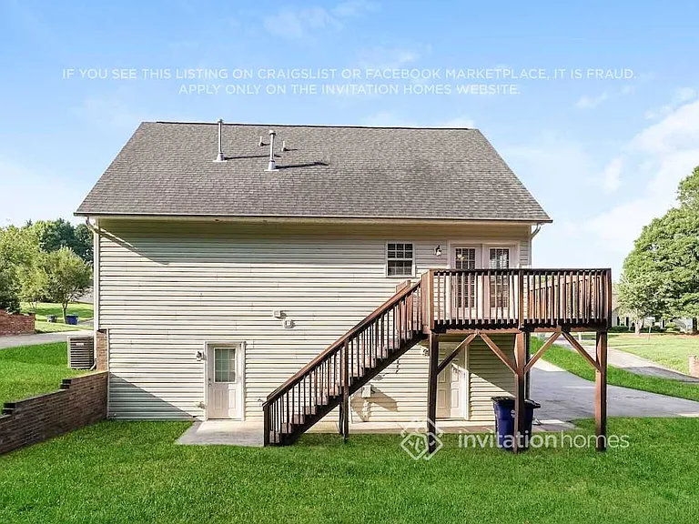 2741 Bridgeport Dr — Photo 18
