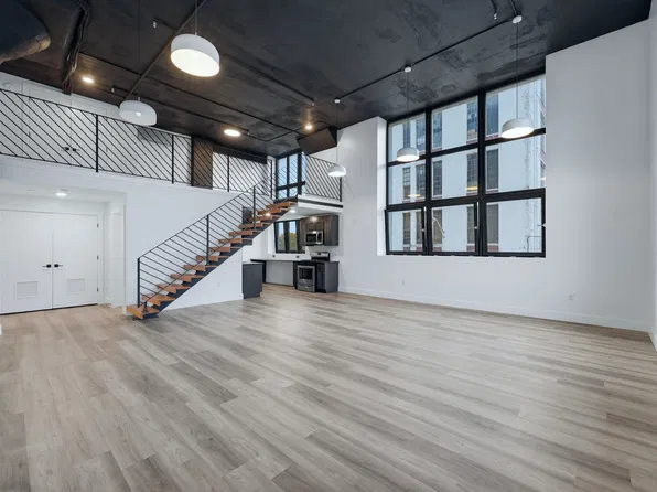 South Street Lofts