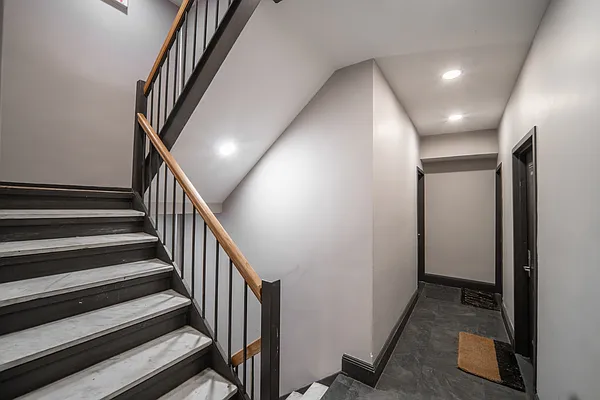 Rented by Platinum Properties | media 8