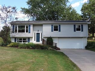 5785 Wildwood Dr, Fairview, PA 16415